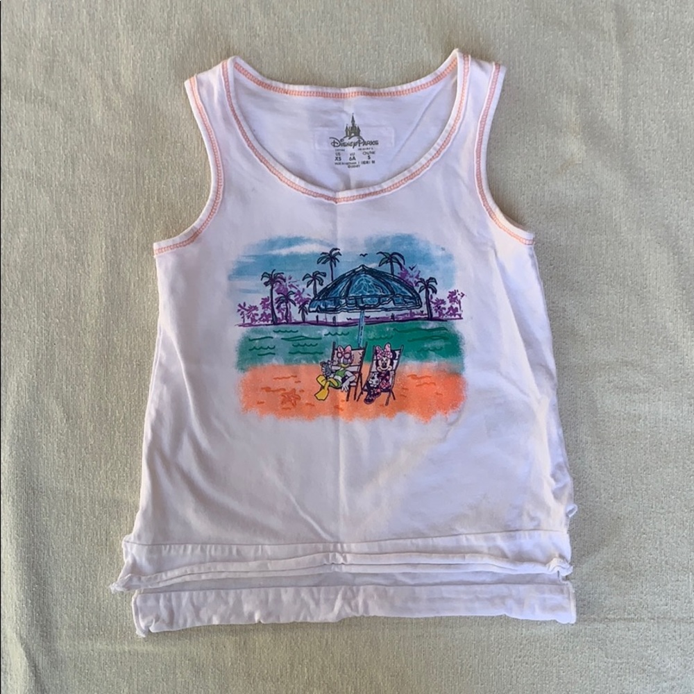 Disneyland Resort Minnie Daisy at beach tank top